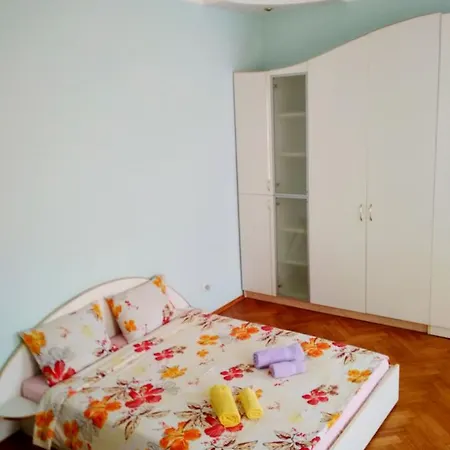 Apartman On Valova 25