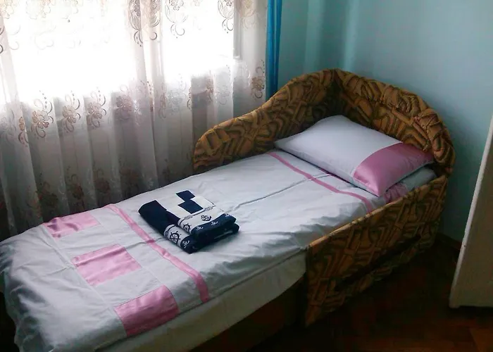 Апартаменти On Valova 25 Львів