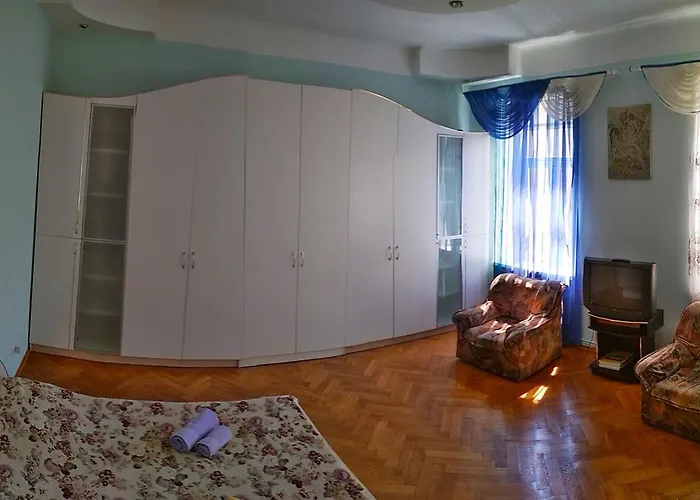 On Valova 25 Апартаменти Львів